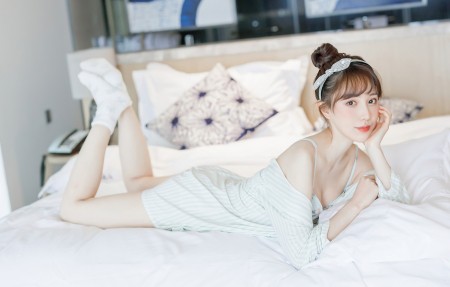 春联中横批与上下联的关系